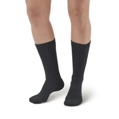 AW 190 E-Z Walker Plus Diabetic Crew Socks for Sensitive Feet 8-15 mmHg