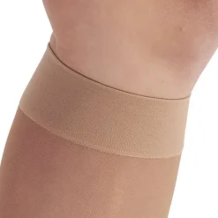 AW 18 Sheer Support Knee Highs 20-30 mmHg
