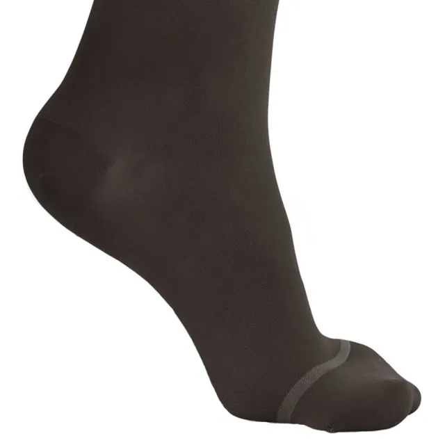AW 16 Sheer Support Knee Highs 15-20 mmHg