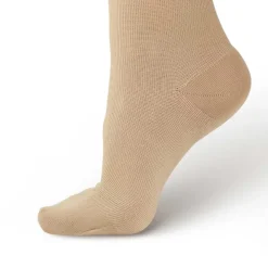 AW 169 Women's Cotton Travel Knee High Socks 15-20 mmHg