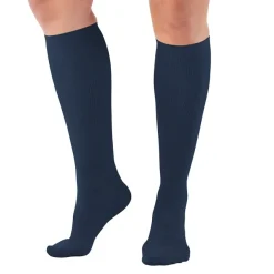 AW 167 Women's Travel Knee High Socks 15-20 mmHg