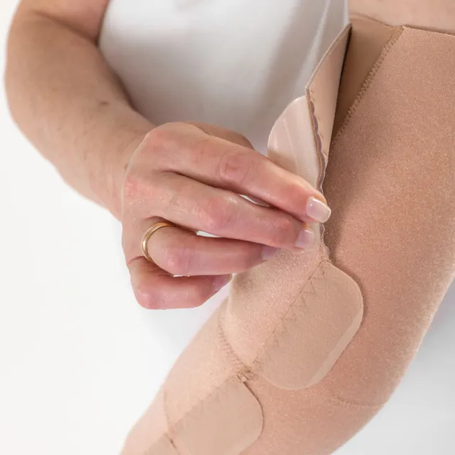 Haddenham Easywrap Arm Right 20-30 mmHg