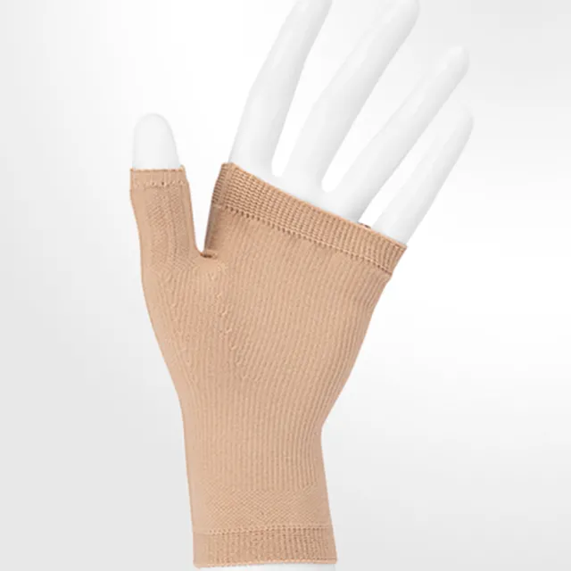 Juzo 2001 Soft Seamless Gauntlet Left 20-30 mmHg