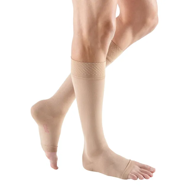 Medi Forte Open Toe Knee Highs w/Dot Band 30-40 mmHg (Wide)