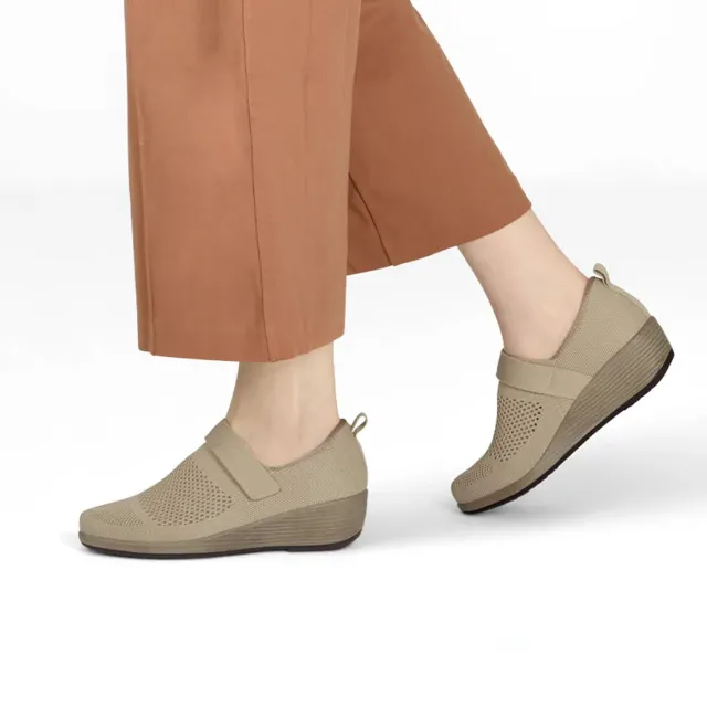 Orthofeet Women's Eve Casual Shoes