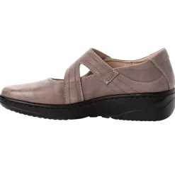 Propet Women's Golda Casual Shoes