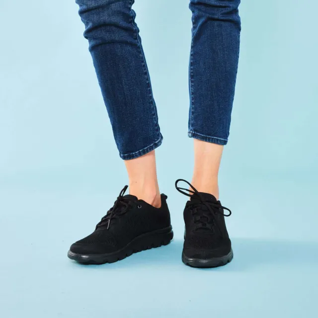 Propet Women's TravelActiv Shoes All Black