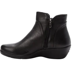 Propet Women's Waverly Boots