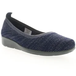 Propet Women's Yen Casual Shoes