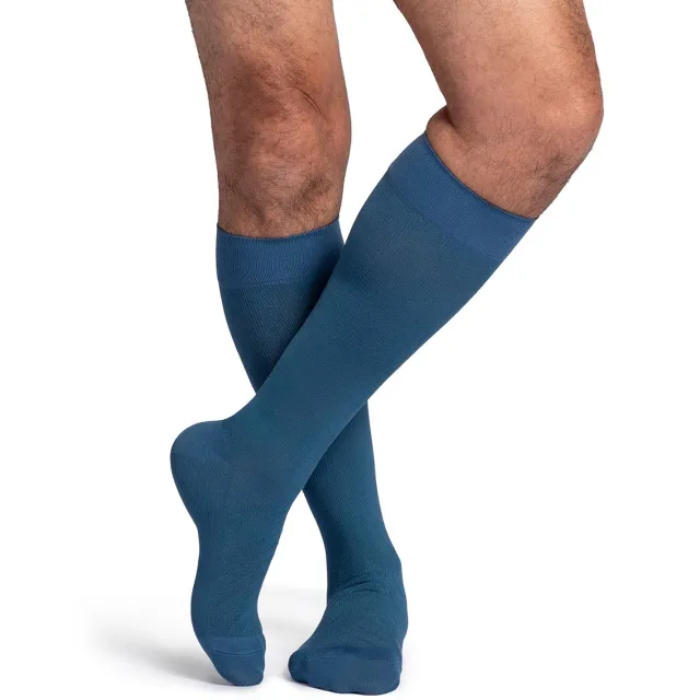Sigvaris 262 Style Bamboo Knee High 20-30mmHg