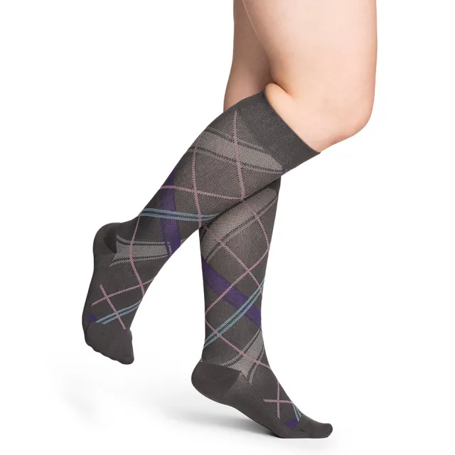 Sigvaris Style 832 Microfiber Patterns Women's Socks 20-30 mmHg