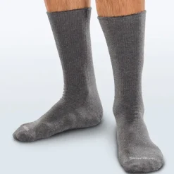 SmartKnit Seamless Diabetic Coolmax Crew Socks