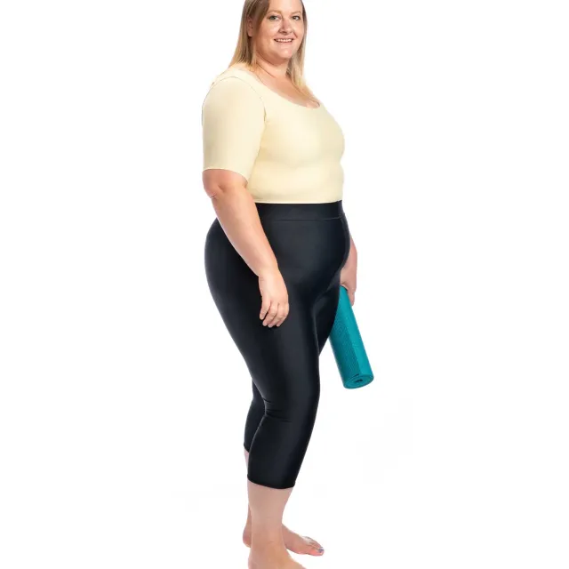 Wear Ease 615 High Waist Compression Capri Plus Size